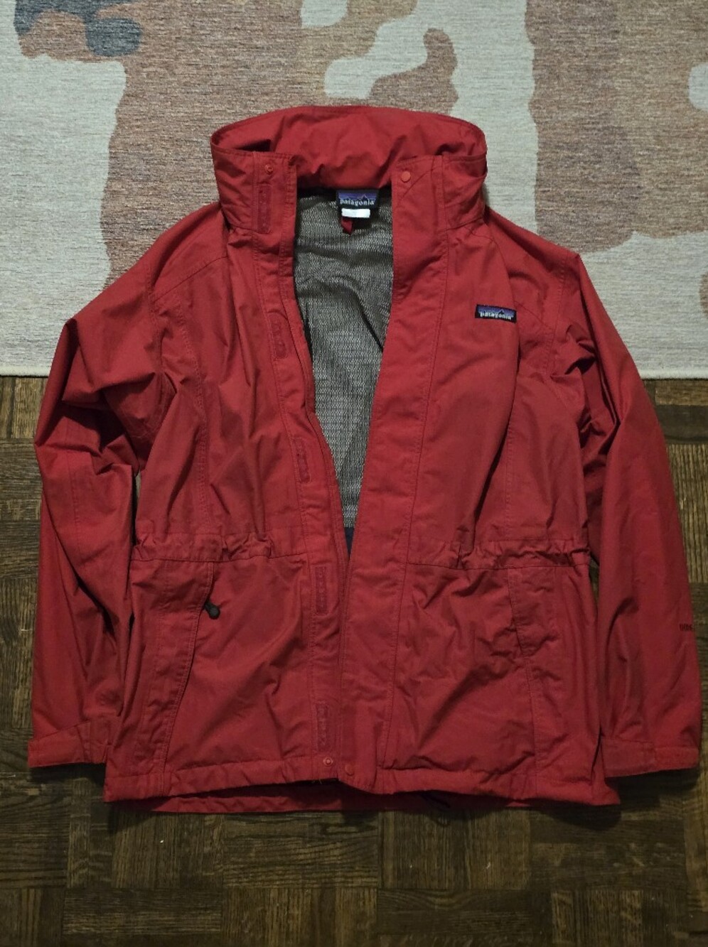 Y2K Goretex Patagonia Red Jacket Liquid Sky Sz Women's Large Or Mens Medium